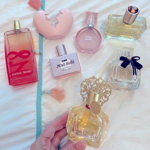 6 perfumes lot